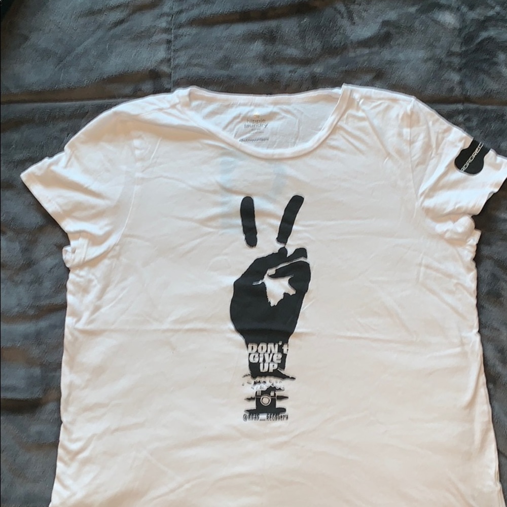 Peace ✌🏻 shirt